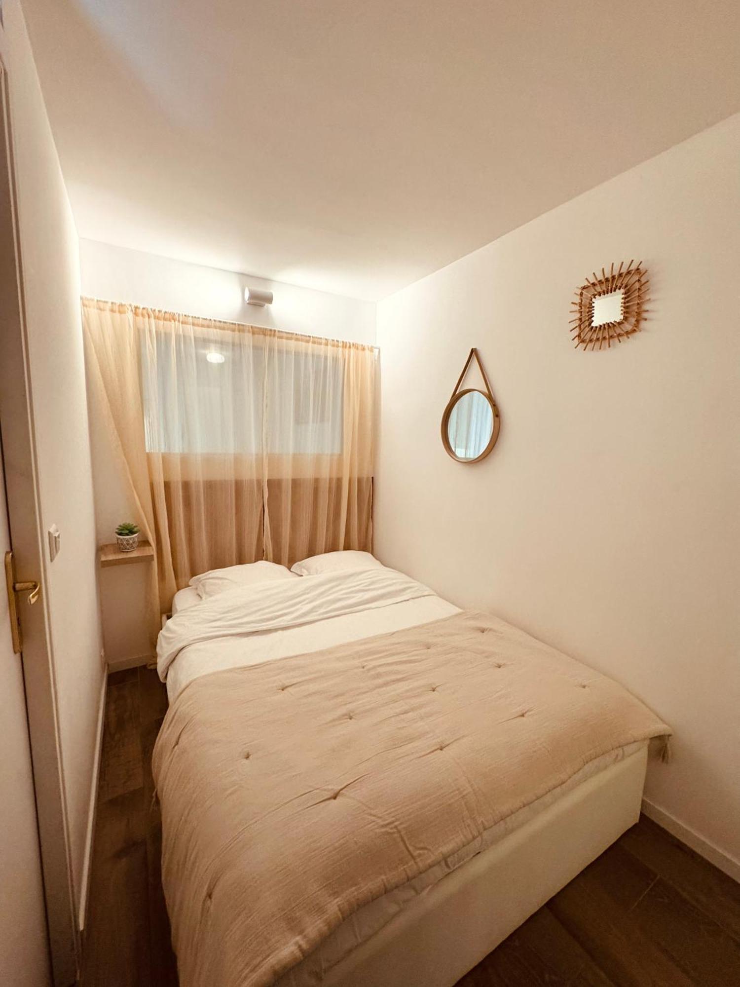 Claelle Appartment - 200M Beach มองเดอลิเยอลานาปูล ภายนอก รูปภาพ